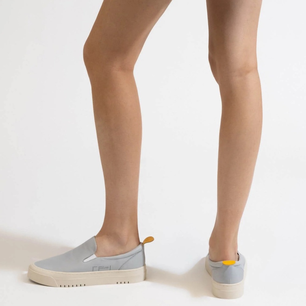 Oncept Laguna Leather Slip On Sneaker, Moonstone, Sz
10, worn once.
